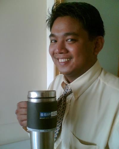 Coffee break. - Can we sit and talk a while over cups of coffee.