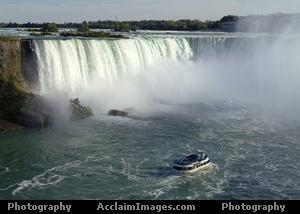 Love of nature - wow, how the water falling, sizzilings,,,,,