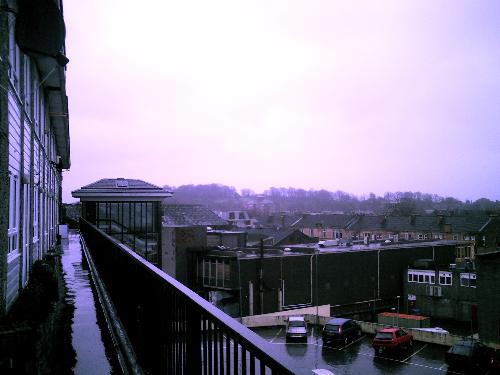 view to the left - this is what i see