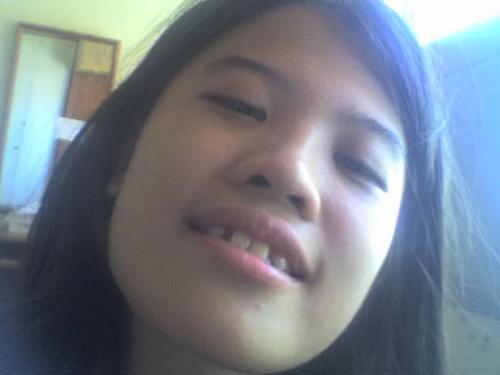 it's me - this is me..lolz i'm so tired here but still taking pictures on my self...