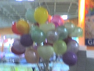 balloons - I happened to pass along the children's store in ayala and I saw these balloons..they're still a pretty sight for me