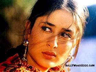 refugee  - this is from the refugee movie , now doesnt she look dam sweet here . simply super
