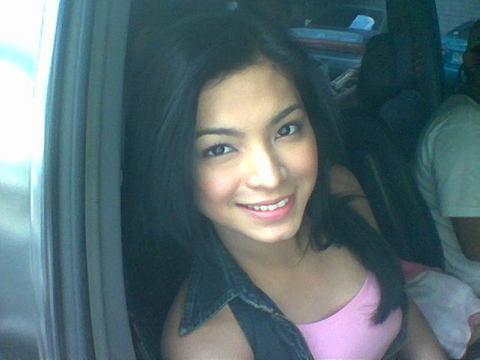 angel locsin - car pic