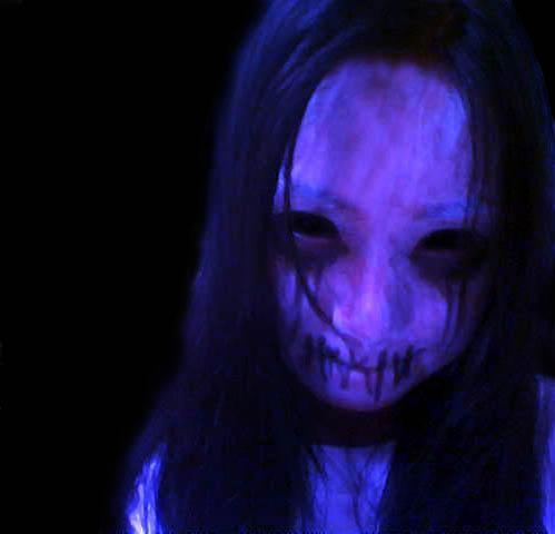 im blue - my pic when im dead... n_n