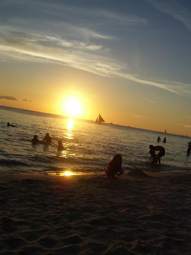 Sunset at Boracay! - ..photography i&#039;m learning... hope u all like it. 