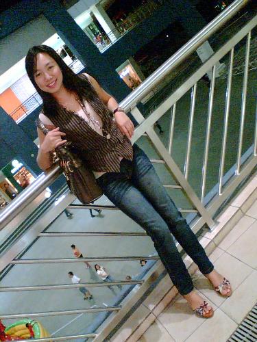 This is Me - Ultimate Shoppaholic!