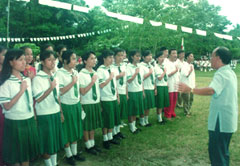 Mr. Sequito - Mr. Sequito with the choir.