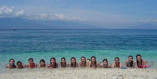 beach bodies - summer fun