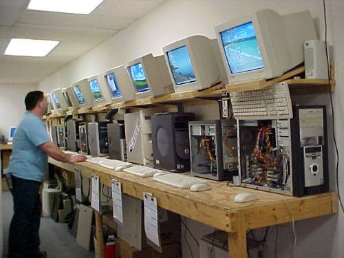 Tech Support - computer tech support...