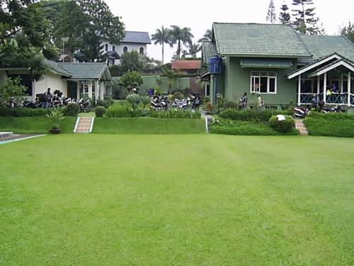 village - green village