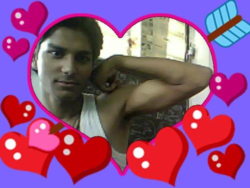 photo dekho - by drinking milk i maintaian my biceps,,,,,,,,see this