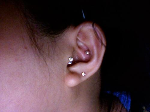 Piercing - I just got my ear pierced!