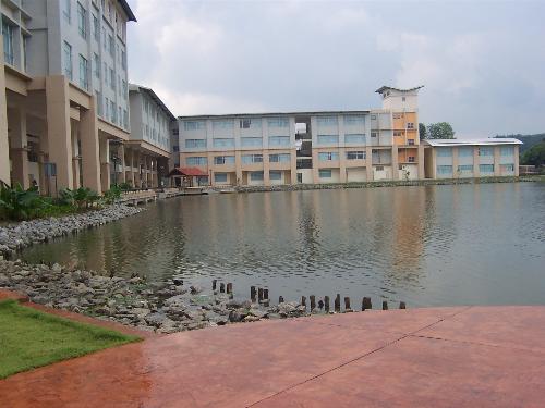 Faculty of Engineering UPM - Part of the new engineering faculty UPM. Lake view some more. So tranquil.
