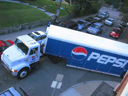 Pepsi Truck - pepsi delivary truk