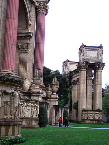 The columns at the Palace of Fine Arts - this is one of my favorite photos from the Palace of Fine Arts. I always make sure to go there everytime I'm in San Francisco because it gives you a good subject for photography everytime. The columns at the Palace of Fine Arts - this is one of my favorite photos from the Palace of Fine Arts. I always make sure to go there everytime I'm in San Francisco because it gives you a good subject for photography everytime.