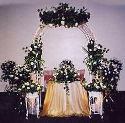 Table Art Pic - Table are picture Flower Arranging