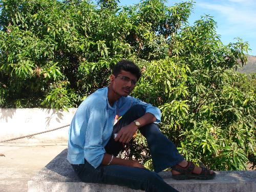 me n myself - this is a great remmemberance for me.it was a college tour n we had been to Mt.girnar.it was great ,i missed my love so much.i had shopped a jwellery set for her also.she liked it too.it was a new expereince.i had never benn shopping 4 jwellery sets.