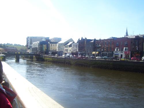 Downtown Drogheda - A walking tour of Drogheda, which is half n hour north of Dublin. It is a medieval town with many beautiful cathedrals, a river front, and the remains of St Oliver Plunket.