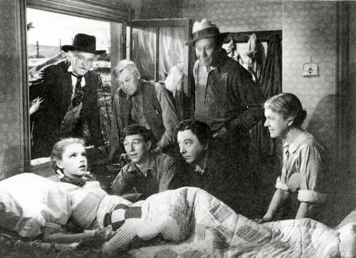 Finale - Scene from the end of the movie when Dorothy wakes up