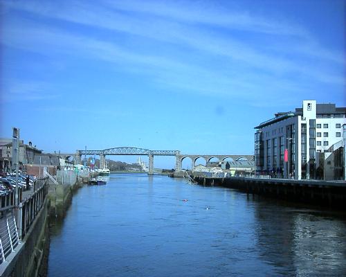 Downtown Drogheda - A walking tour of Drogheda, which is half n hour north of Dublin. It is a medieval town with many beautiful cathedrals, a river front, and the remains of St Oliver Plunket.