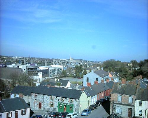 Downtown Drogheda - A walking tour of Drogheda, which is half n hour north of Dublin. It is a medieval town with many beautiful cathedrals, a river front, and the remains of St Oliver Plunket.