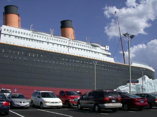 Titanic museum - Titanic museum in Branson MO