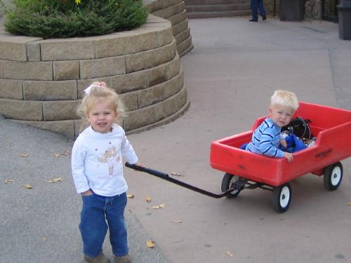 mae berry zoo - d mae at zoo with cashdon