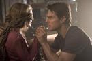 war of the worlds - As Earth is invaded by alien tripod fighting machines, one family fights for survival.
