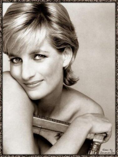 diana - Princess in pretty pose