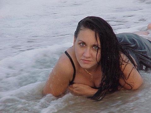 Me at West Palm Beach - This has been my avatar for 6 months on myLot...I think it is time for a change.