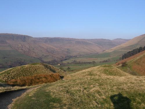 Scottish mountains - Clear skies over the peaks