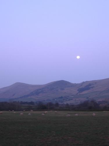 Moonlight and mountains - Moonlight on the mountains, a stunning sight