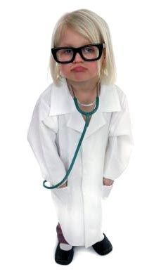 I want to be a doctor when i grow up! - I hate to be sick. When I grow up, I want to be the best doctor. I want to help people to get well.