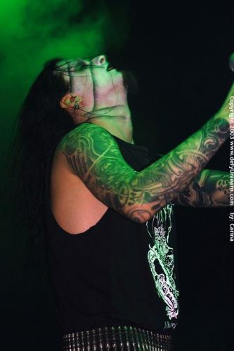 aahhhhhhh - shagrath makes me HATE EMO KIDS