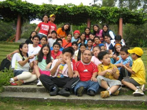 ccc-sm with the goin' bulilit - during the movers-multipliers retreat at Eden Nature park, davao city -goin' bulilit shooting