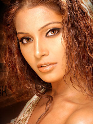 Bipasha Basu - The One and Only Bipasha Bipasha Basu - The One and Only Bipasha