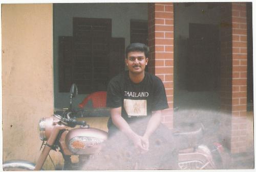 myold day memory - hai this is my photo when iam studing in colleg. now i had 72years old this is the wealth keeping these phots. u can also see it