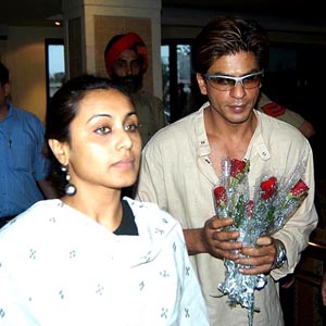 Sharukh Khan and Rani Mukerjee - Sharukh and Rani Mukerjee makes a very good pair. Sharukh Khan, Rani Mukerjee, and Kajol acted together for the movie Kuch Kuch Hota Hai, which become one of the biggest hit movie of all time.