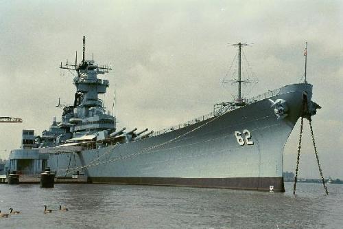 bb-62 - Battleship New Jersey