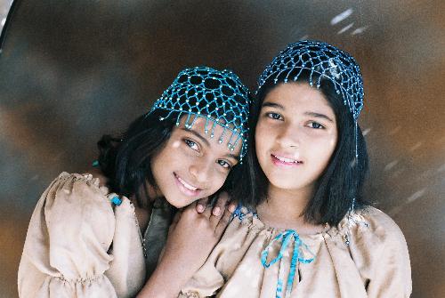 Daughters -  Could Some one please tell me that why our beautyful ahildren grows up so suddenly?