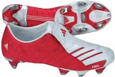 Adidas F50+ Rood wit - Adidas always good and always came out with new design...soo cool isn`t it?