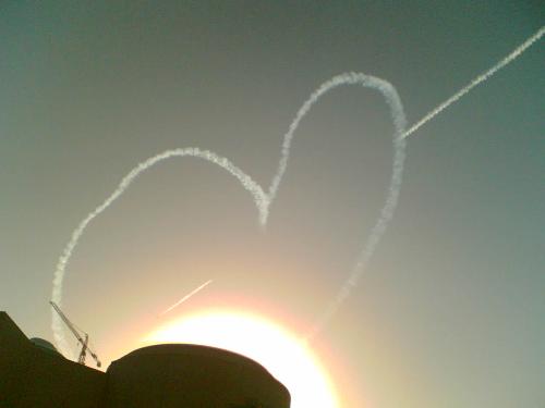 airshow - a view from marina mall, air show by red arrows