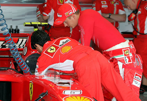 KImi raikkonen - Kimi drives ferrari to success
