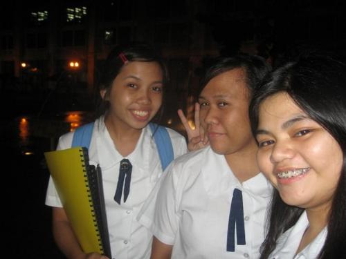 me, joesie and nikki.. - we are huge eaters ha ha ha!