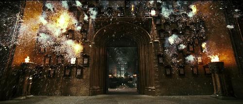 Firecraker still - The Weasley's firecracker scene in Harry Potter and the Order of the Phoenix.