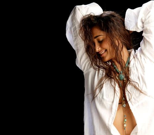 new sex bomb - jiah khan