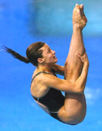 diving - dive in b position