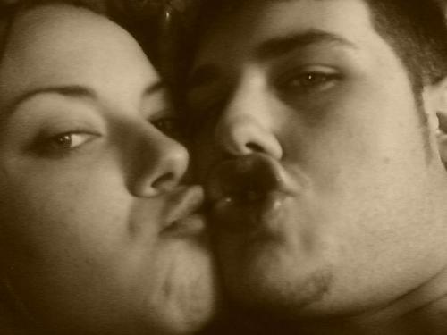 sMo0TcHeZ - This is me and my boyfriend being goofy. We do silly things like make up faces, this one was our smootchez face. So we put it together and took a picutre. I thin kit's really cute!