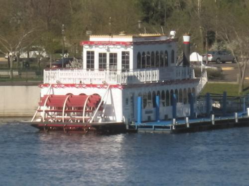 Johnathon Paddleford Paddlewheel Company - One of 4 boats owned by this company I believe.