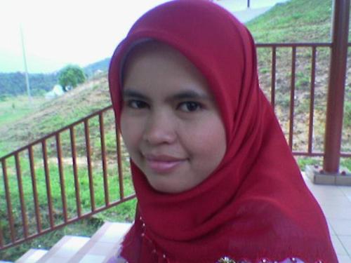 Sweet - it was taking at my x-university UiTM Sabah Branch. I was studied there for 3 years in taking my diploma in Business Studies sometimes in 2000-2003. there are lot of my memories which were not forgotten in my life...met a new firends and became a Leader of my college (Rafflesia College)